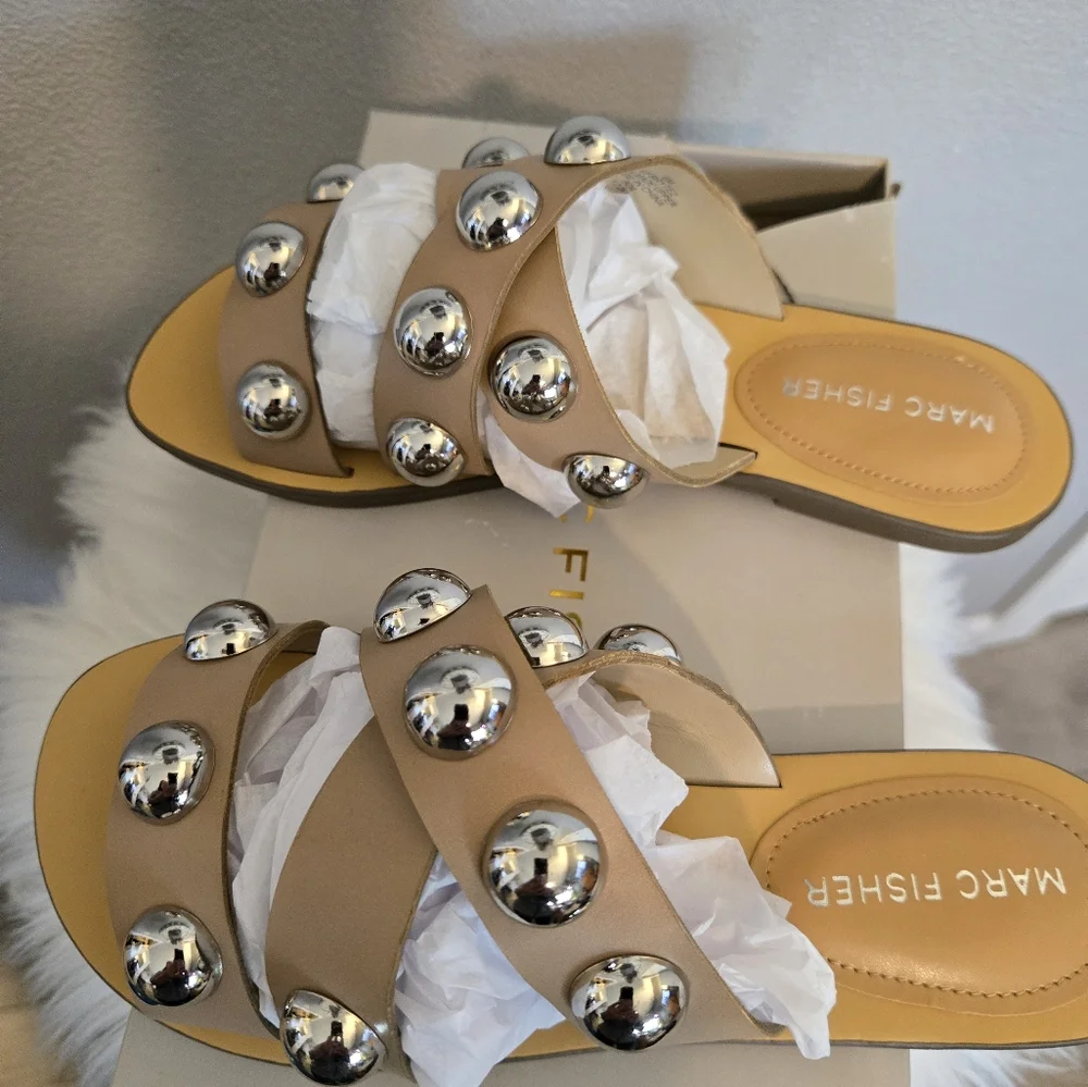 Marc Fisher Bryte 2 Sandal - Picture 4 of 9